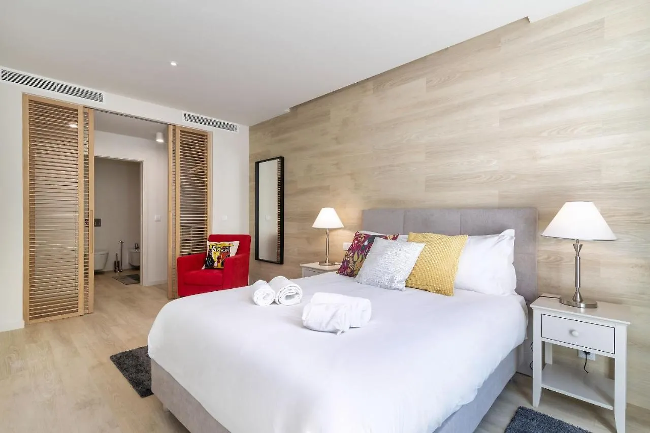 Modern & Stylish Apartment In Av. Da Liberdade By Lovelystay Lisboa