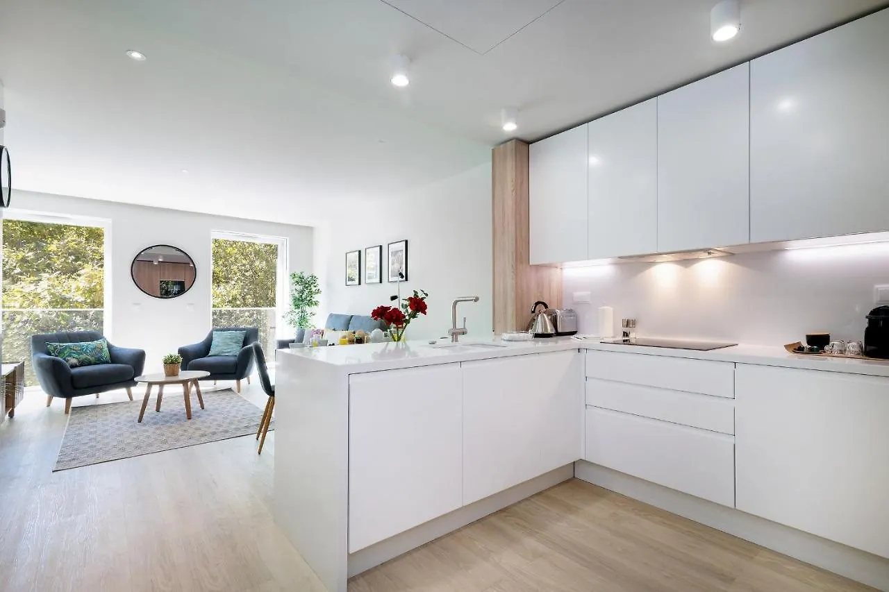 Modern & Stylish Apartment In Av. Da Liberdade By Lovelystay Lisboa 0*,  Portugal