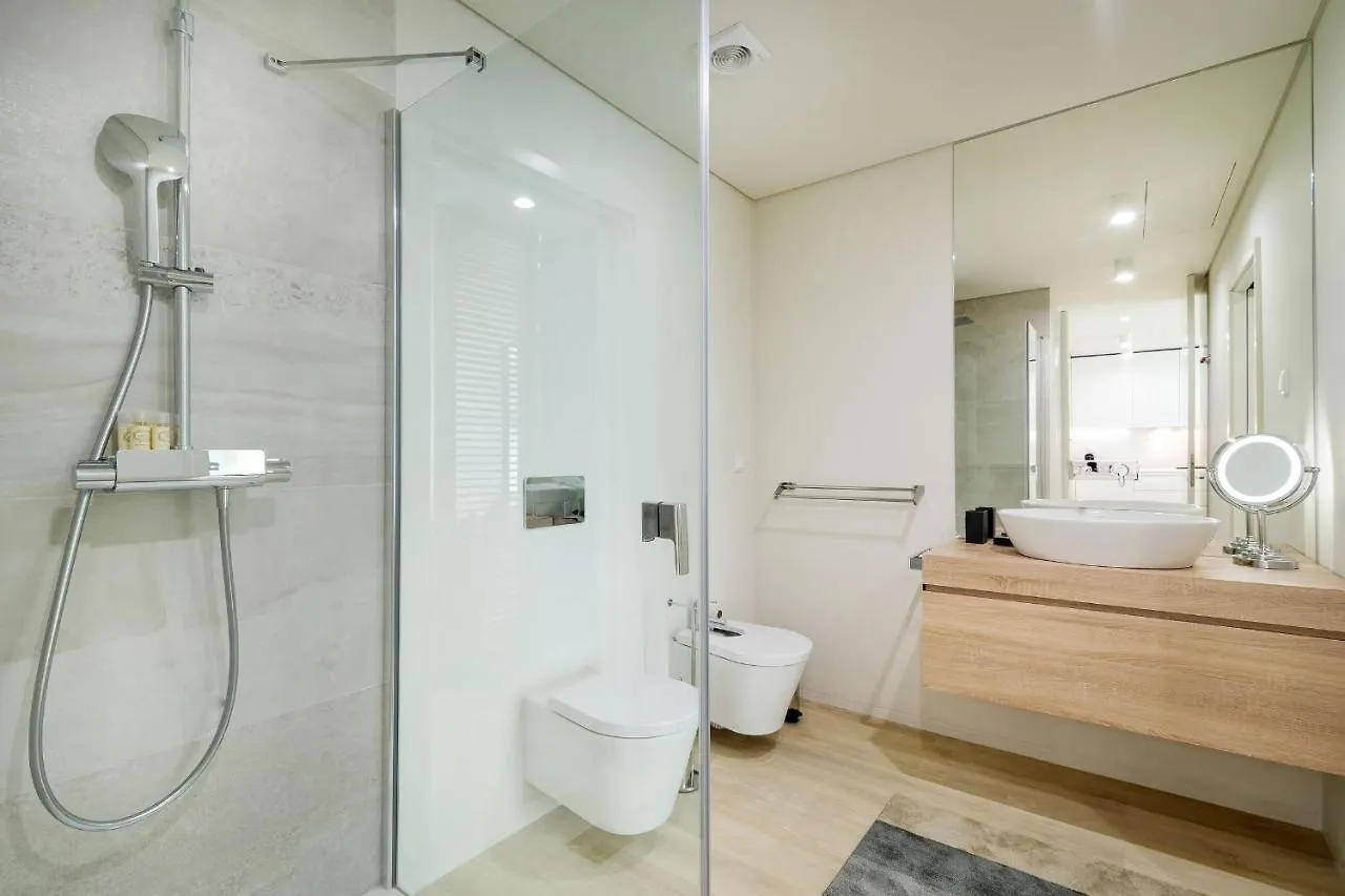 Modern & Stylish Apartment In Av. Da Liberdade By Lovelystay Lisboa
